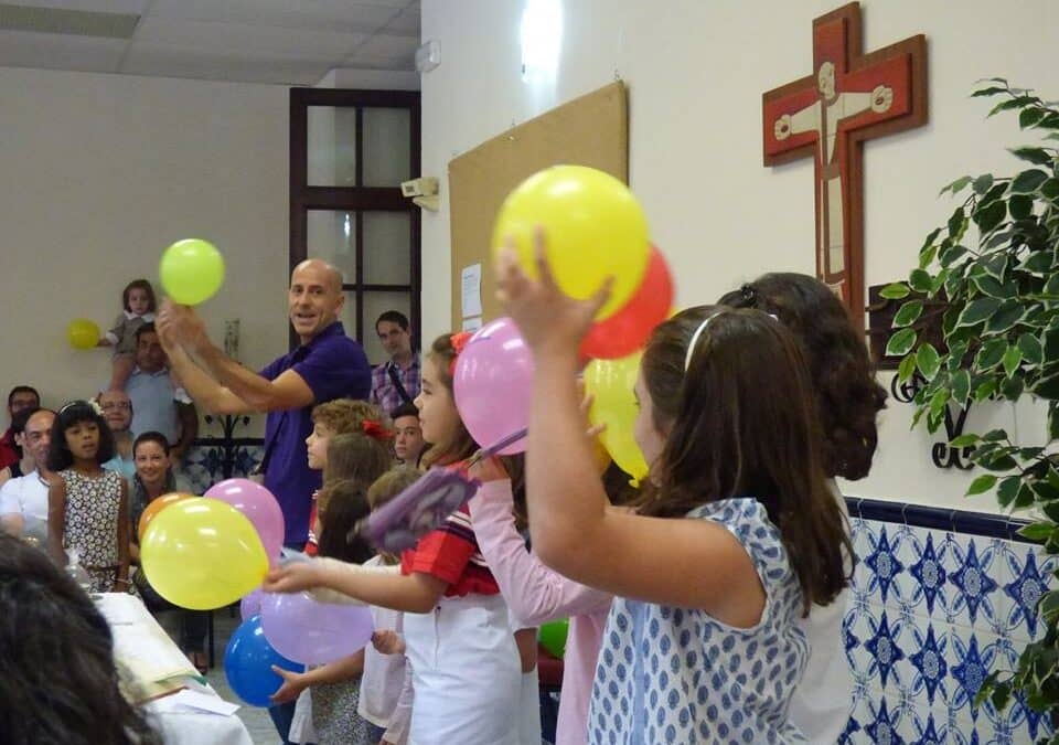 Papá: en misa me aburro y me porto mal