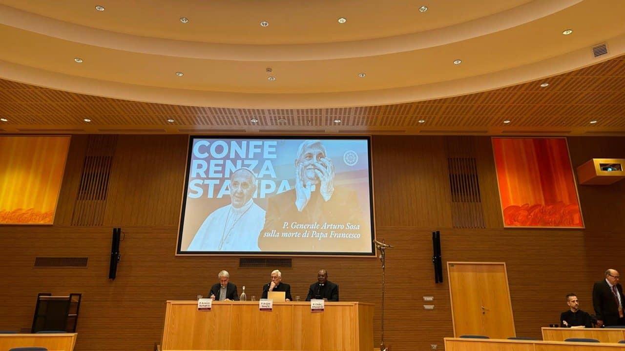 Los jesuitas recuerdan al Papa Francisco: Un hombre de Dios