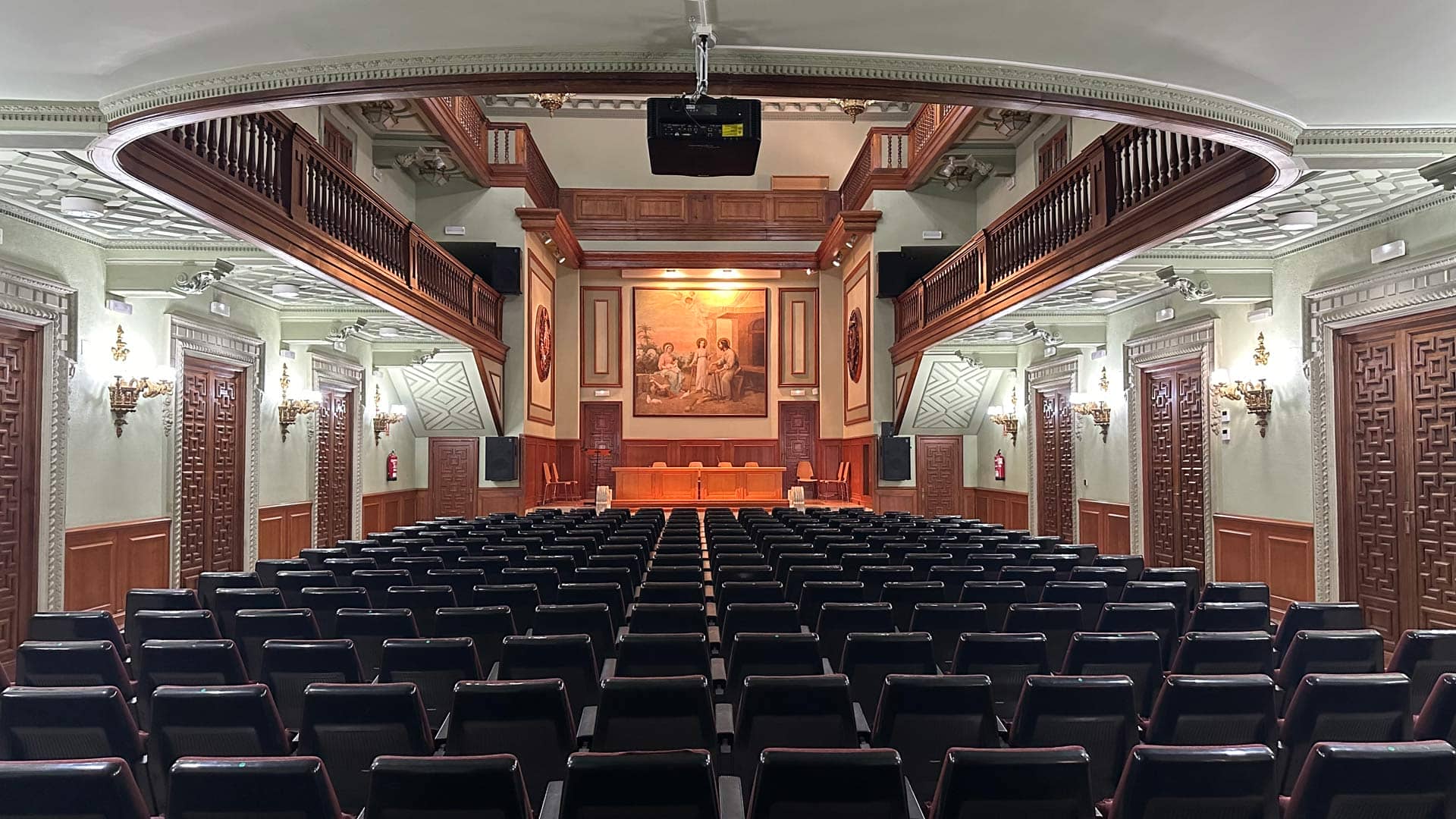 Eucaristías se trasladan al salón de actos del Centro Arrupe