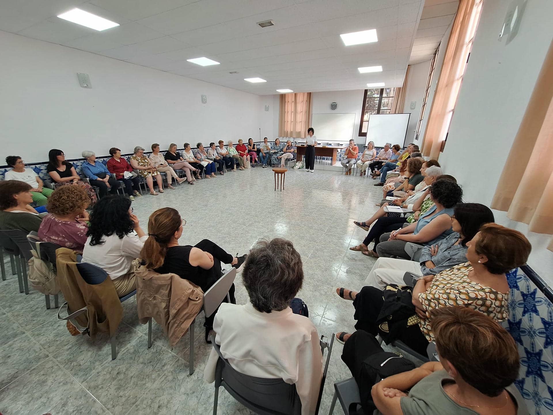 «Lenguajes de Esperanza»: Un encuentro transformador con Lydia Herrero Casanova