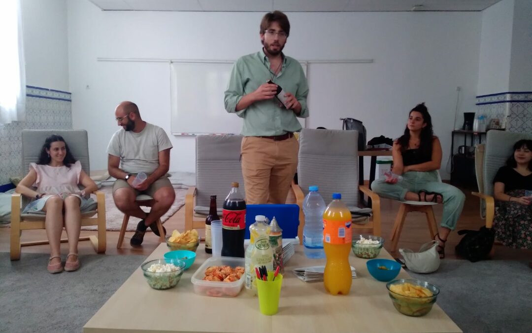 Espacio Dialogantes: “Alzar la mirada para no dejarse arrastrar por lo presente e inmediato”