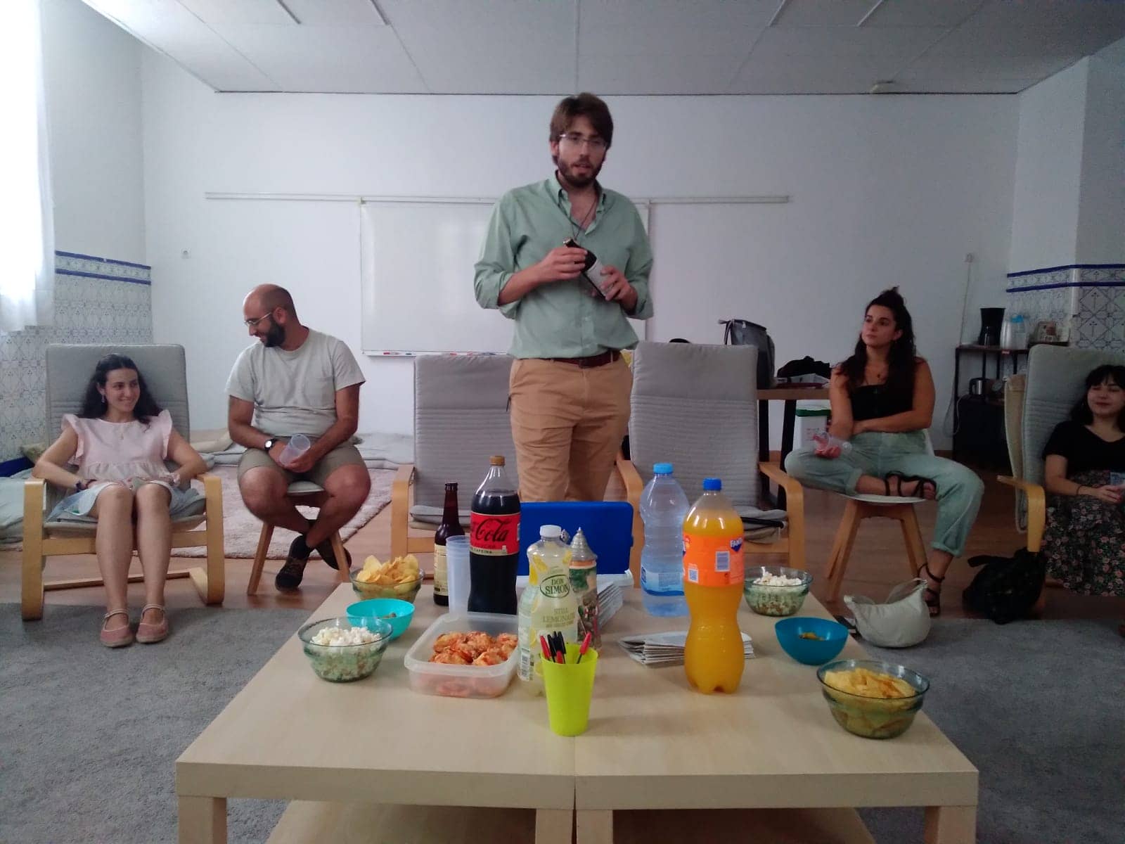 Espacio Dialogantes: «Alzar la mirada para no dejarse arrastrar por lo presente e inmediato»